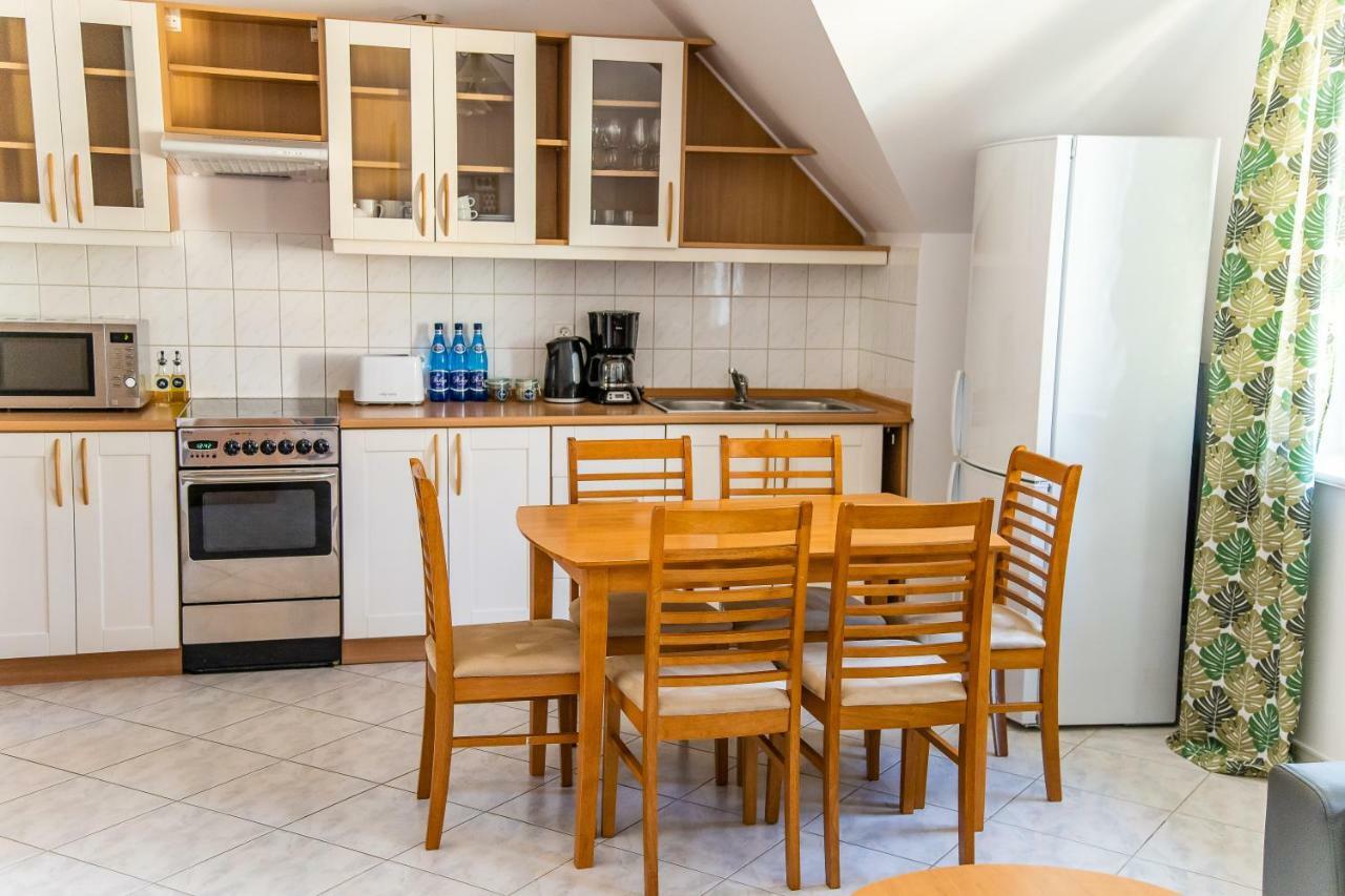 3-Bedroom Apartment Plac Neptuna By Noclegi Renters Miedzyzdroje Dış mekan fotoğraf