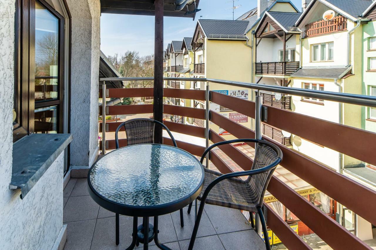 3-Bedroom Apartment Plac Neptuna By Noclegi Renters Miedzyzdroje Dış mekan fotoğraf
