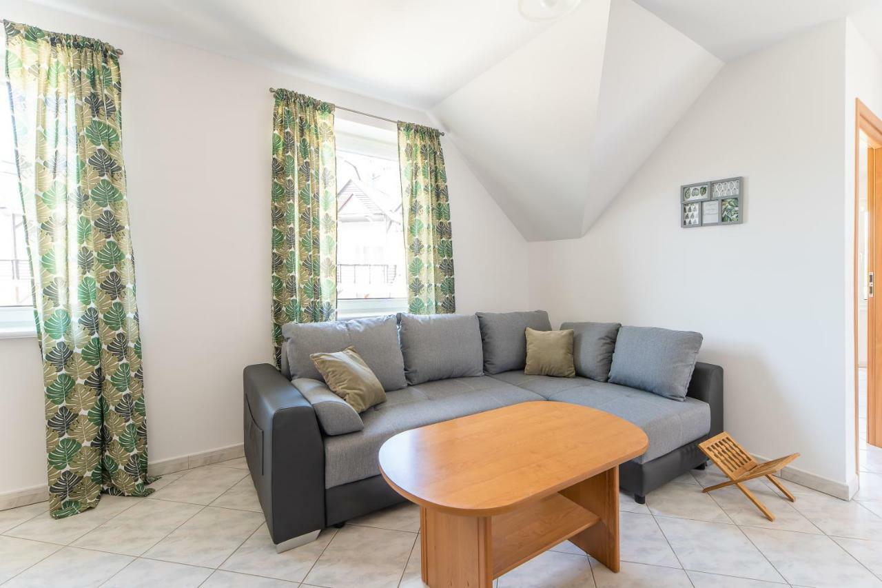 3-Bedroom Apartment Plac Neptuna By Noclegi Renters Miedzyzdroje Dış mekan fotoğraf